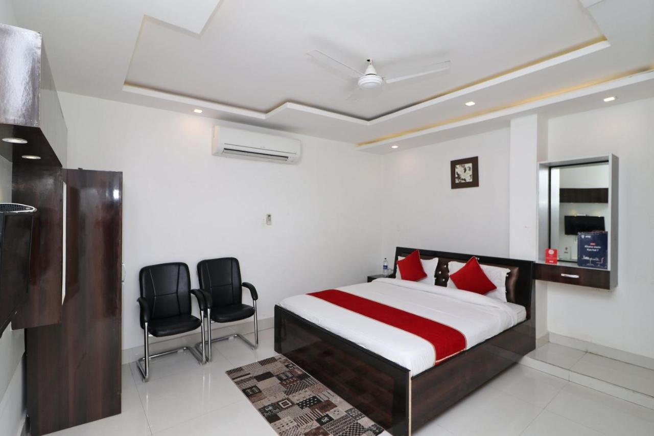 Oyo 8837 Hotel Surya Galaxy Kānpur Exterior foto